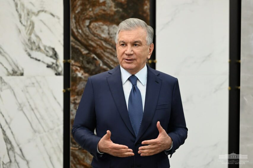 9f528f87-2322-325d-ea10-8b97d6e21ac7_lists_slider_