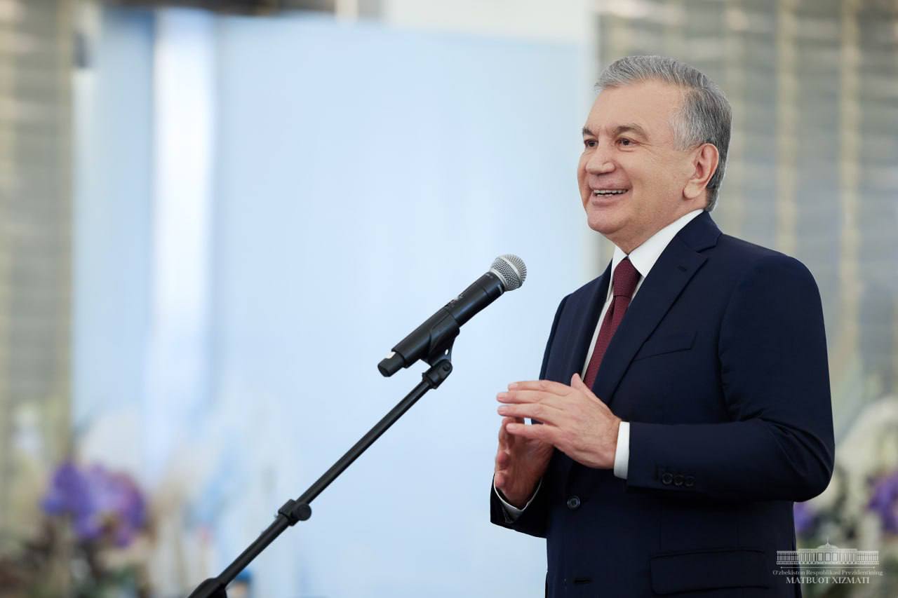 063f2e03-eb00-e463-70a0-600db6c68d8f_lists_slider_