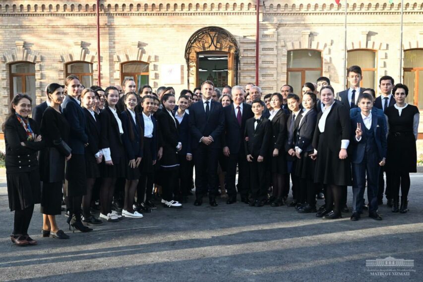 718be1ec-0179-eeb2-bd98-0a8b18f11300_lists_slider_6826