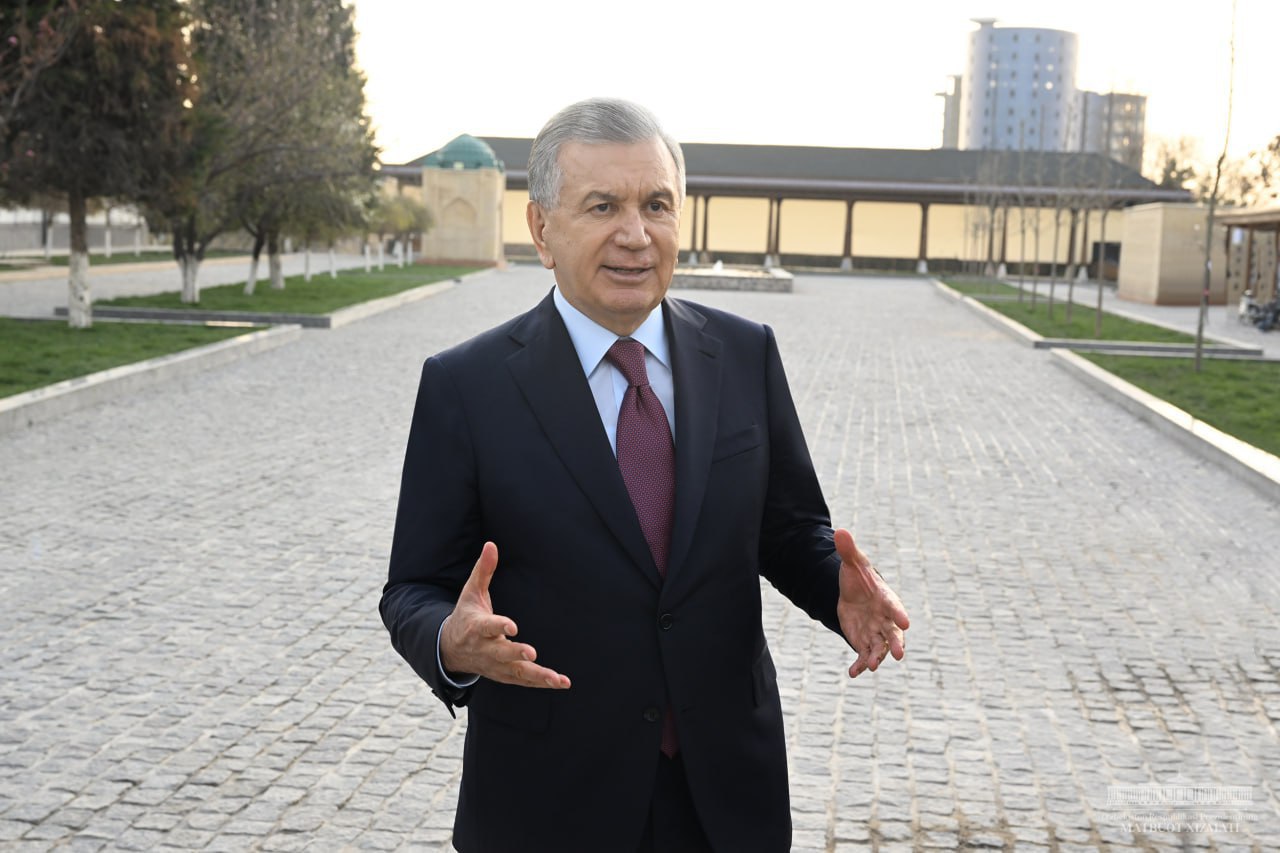 c44e2c64-e277-dc37-baf9-67d1ea118846_lists_slider_