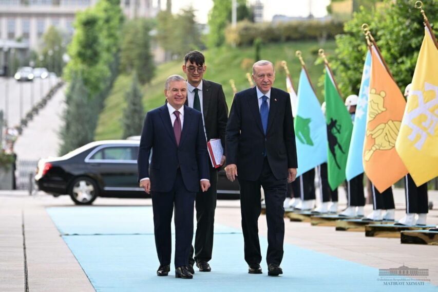 d838f3d4-0807-d2ad-3027-a074bf0eb1b7_lists_slider_7299