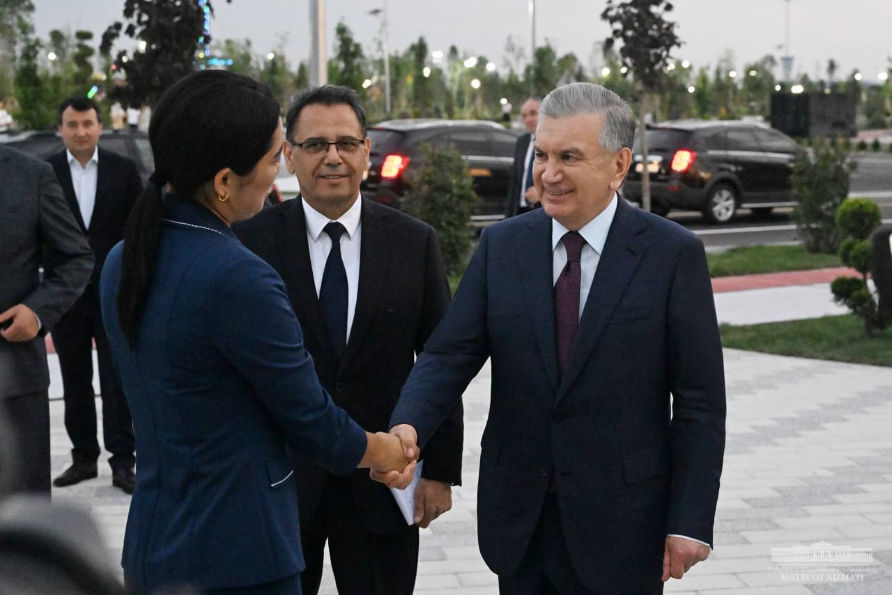 886cf450-67b9-1215-3ff5-d83719bae0f9_lists_slider_7398