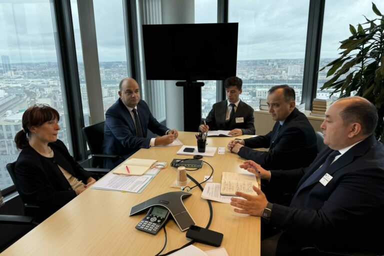 imgonline-com-ua-CompressBySize-YKHCAZYTHYxf